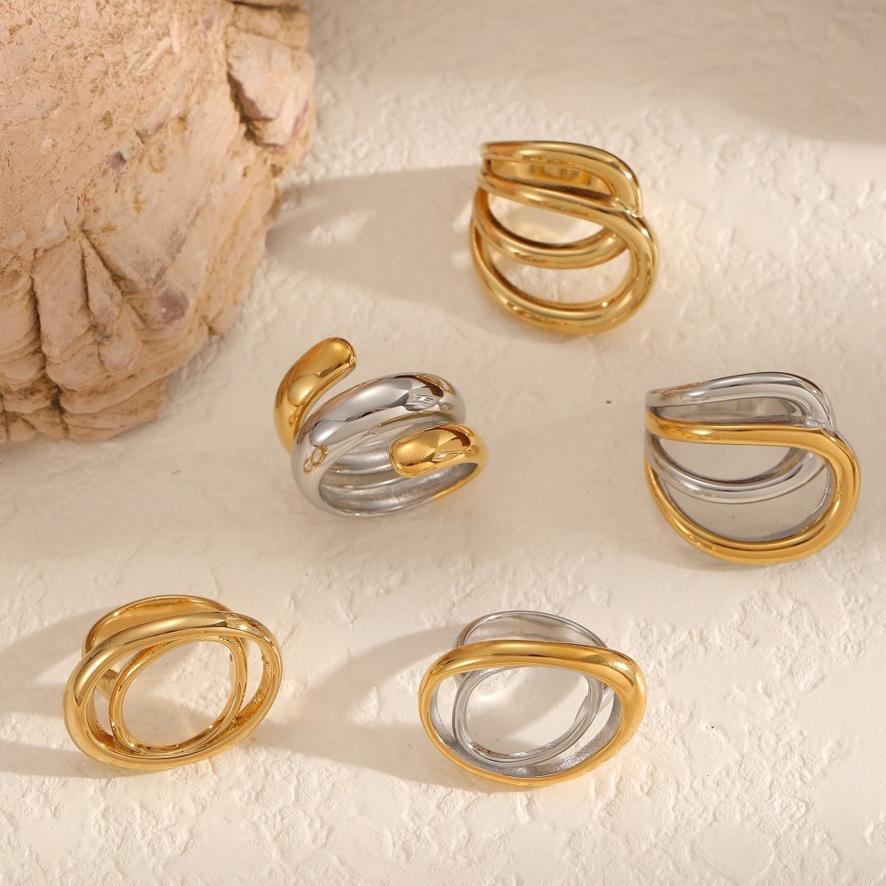 Bague Minimaliste Étanche En Acier Inoxydable Doré (1 Pièce) Image2