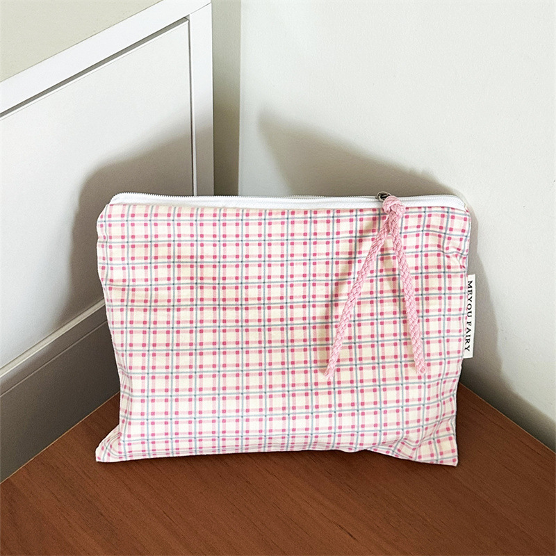 1 Trousse De Maquillage Pour Femme, Motif Cœur Et Pois 