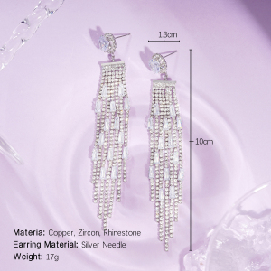 1 Paire De Boucles D'Oreilles À Pompons De La Collection Festive h5 