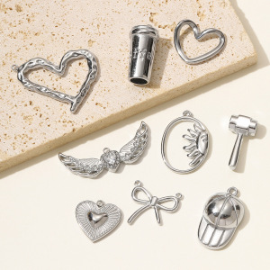 Pendentif Femme Simple En Forme De Cœur, En Acier Inoxydable Étanche (1 Pièce) h5 Image4