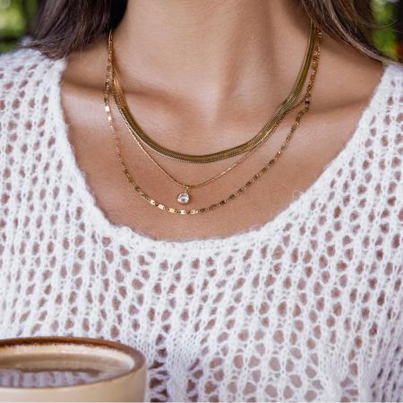 Collier à plusieurs rangs pour femme, en acier inoxydable doré, orné d'un zircon et d'un cercle délicat (1 pièce) 2