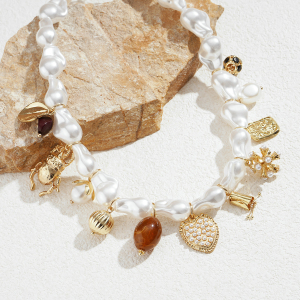 Collier Avec Pendentif En Forme De Cœur En Perles Artificielles, 1 Pièce h5 Image4