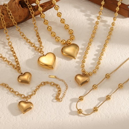 Collier pendentif cœur en acier inoxydable étanche couleur or (1 pièce)
