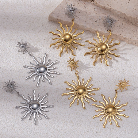 1 paire de boucles d'oreilles pendantes rétro soleil en acier inoxydable étanche couleur or