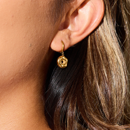 Boucles d'oreilles pendantes pour femme, en acier inoxydable doré, imperméables, en forme de donut romantique (1 paire).
