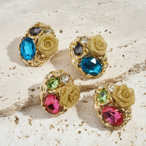 1 Paire De Boucles D'Oreilles À Tige En Alliage À Motif Floral Rétro h5 Image3
