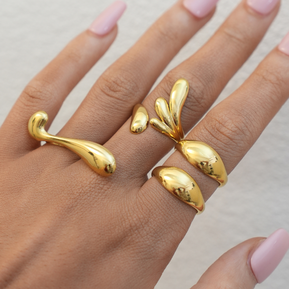 Bague Femme Simple Et Élégante, En Acier Inoxydable Doré, De Forme Irrégulière, Imperméable, À Porter Au Quotidien. Image6