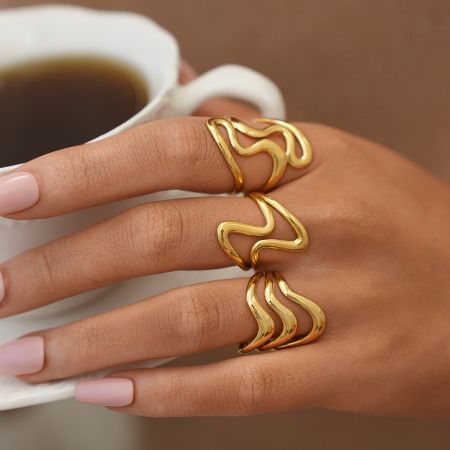 Bague femme simple et élégante, en acier inoxydable doré, de forme irrégulière, imperméable, à porter au quotidien.