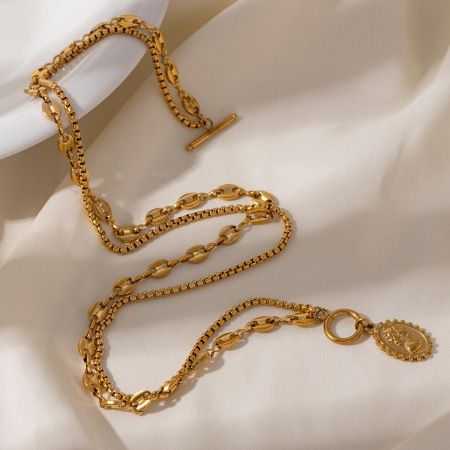 Collier à plusieurs rangs en acier inoxydable étanche couleur or (1 pièce)