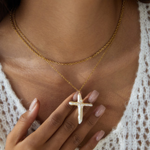 Collier Pendentif Élégant En Forme De Croix, En Acier Inoxydable Étanche, Couleur Or, Avec Perle, Pour Femme (1 Pièce) h5 Image5