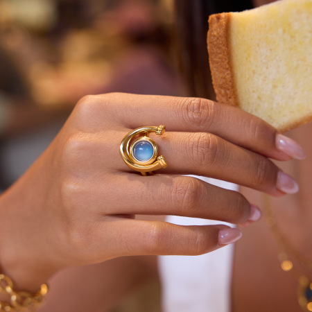 Bague tendance en résine bleue, en acier inoxydable et couleur or, étanche (1 pièce).