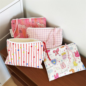 1 Trousse De Maquillage Pour Femme, Motif Cœur Et Pois h5 Image2