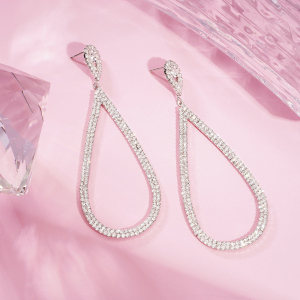 1 Paire De Boucles D'Oreilles Festives En Cuivre En Forme De Goutte h5 Image4