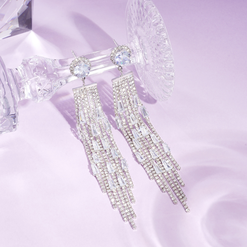 1 Paire De Boucles D'Oreilles À Pompons De La Collection Festive Image4