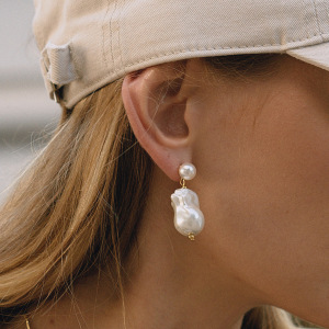 1 Paire De Boucles D'Oreilles Pendantes Élégantes Pour Femme, En Acier Inoxydable Imperméable, De Forme Irrégulière Et De Couleur Dorée. h5 Image4