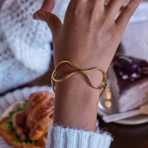 Bracelet Manchette Daily Curve Pour Femme, En Acier Inoxydable, Couleur Or, Étanche (1 Pièce). h5 Image4