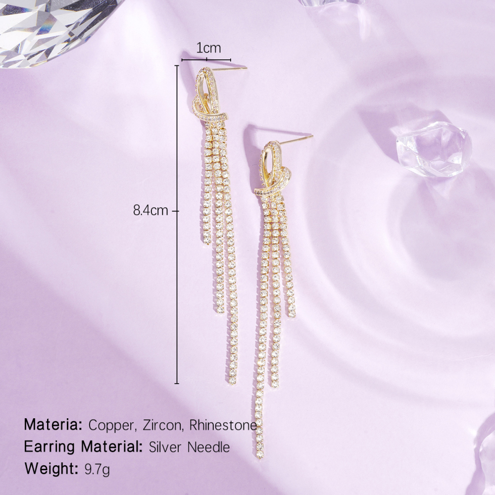 1 Paire De Boucles D'Oreilles Festives En Cuivre Avec Pompon En Forme De Cœur
