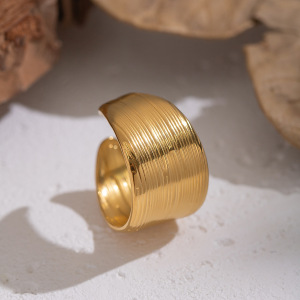 Bague Minimaliste En Acier Inoxydable Doré, Étanche, 1 Pièce h5 Image3