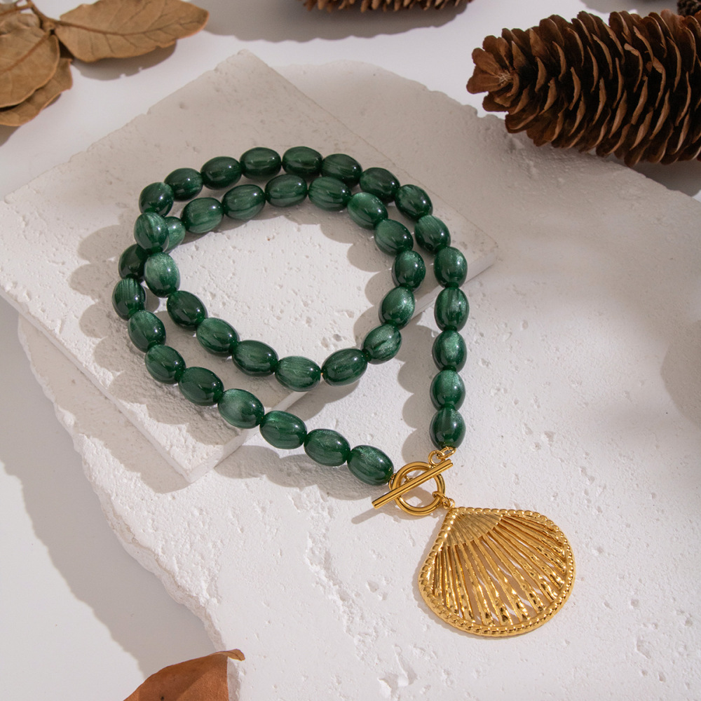 Ensemble De Colliers Et Pendentifs Coquillages En Perles De Résine De Forme Irrégulière Image3