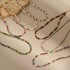 Collier À Maillons Ethnique Bohème En Acier Inoxydable, Couleur Or, Avec Perles Et Structure Imperméable (1 Pièce) h5 Image3