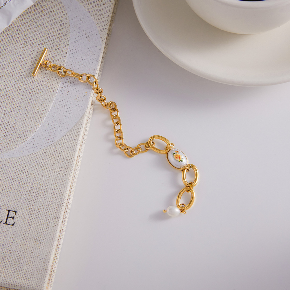 Bracelet Chaîne Rétro À Fleurs En Acier Inoxydable Étanche Couleur Or Pour Femme (1 Pièce) Image5