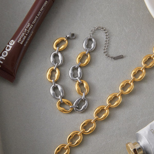 Bracelet Classique Rond En Acier Inoxydable Étanche Couleur Or Pour Femme (1 Pièce) h5 Image5