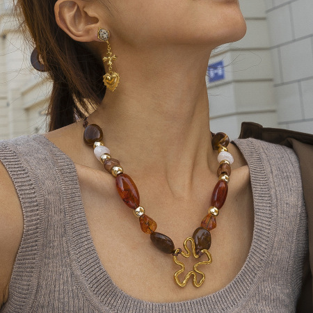 Collier en acier inoxydable imperméable en forme de fleur avec perles acryliques (1 pièce)