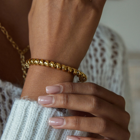 Bracelet manchette simple en acier inoxydable étanche couleur or pour femme (1 pièce). 2