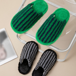 1 Paire De Chaussons En Peluche À Rayures Et Blocs De Couleurs h5 Image3