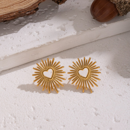 1 paire de boucles d'oreilles puces rétro en forme de cœur, en acier inoxydable étanche, couleur or 2