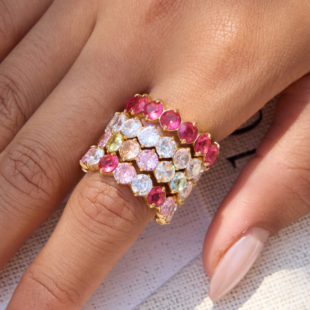 Bague pour femme en acier inoxydable doré, ornée d'un zircon et d'un anneau brillant (1 pièce).
