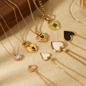 Collier Pendentif Cœur En Acier Inoxydable Étanche Couleur Or (1 Pièce) h5 Image4