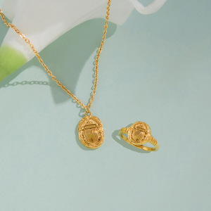 Ensembles De Bijoux Délicats En Acier Inoxydable Imperméable Couleur Or Pour Femmes, Inspirés Des Scarabées. h5 Image4