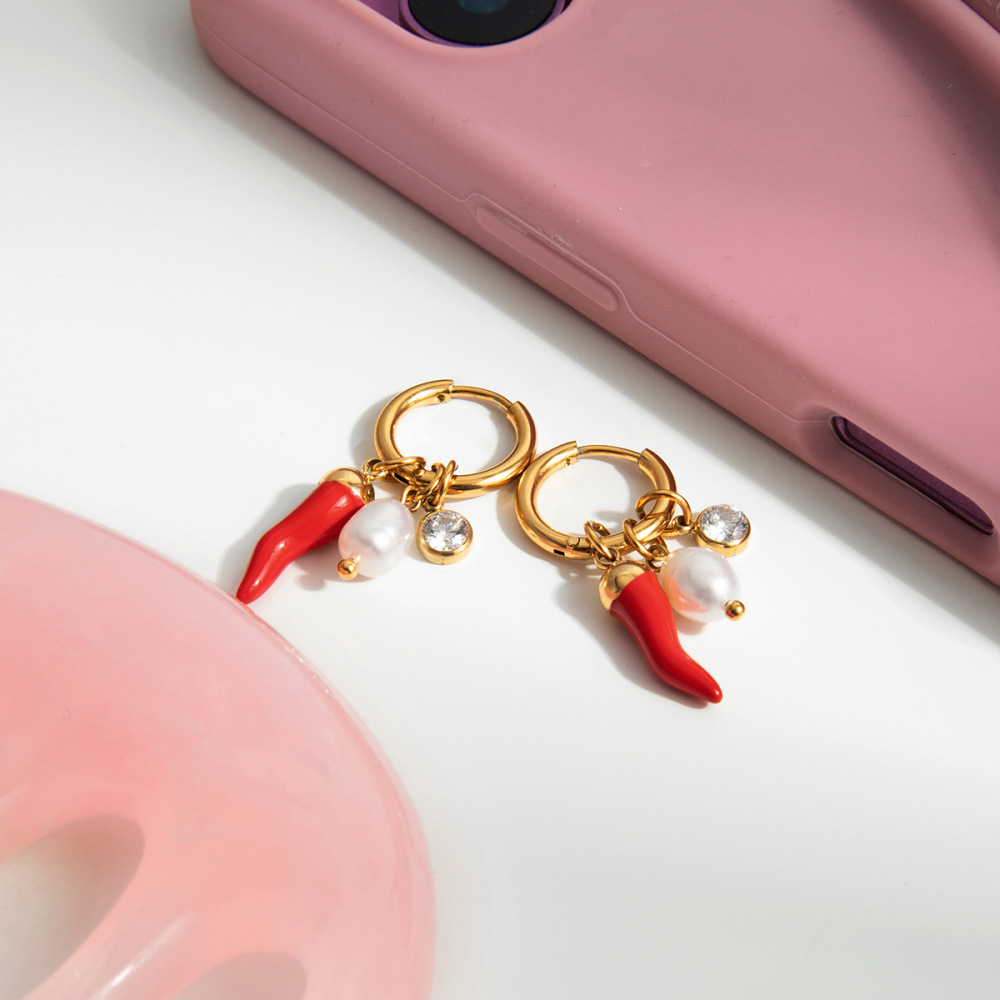 1 Paire De Boucles D'Oreilles Pendantes Classiques Pour Femmes, En Acier Inoxydable Rouge Piment, Étanches Et Couleur Or. Image5