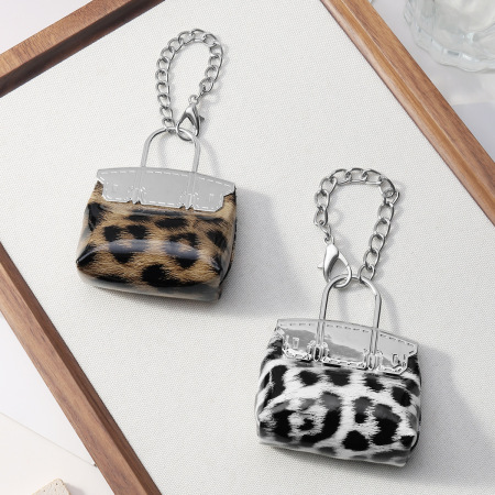 1 pièce de breloques de sac pour femme en cuir imprimé léopard 2