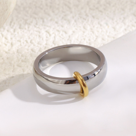 Bague minimaliste pour femme, collection Daily Circle, en acier inoxydable étanche (1 pièce).