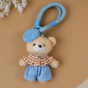 1 Breloque De Sac Pour Femme, Faite À La Main, Représentant Un Adorable Petit Ourson En Peluche h5 Image4