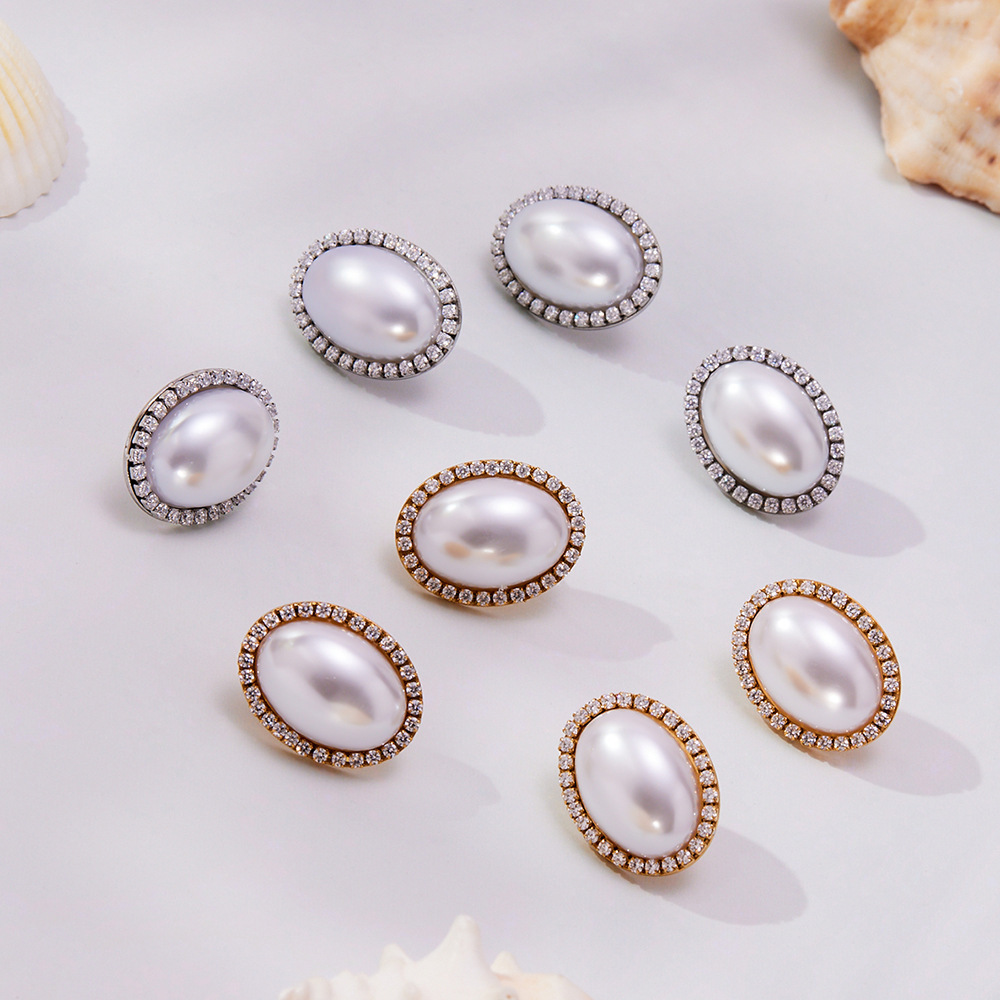 1 Paire De Magnifiques Boucles D'Oreilles Ovales En Acier Inoxydable Étanche Couleur Or Avec Zircon Pour Femme Image3