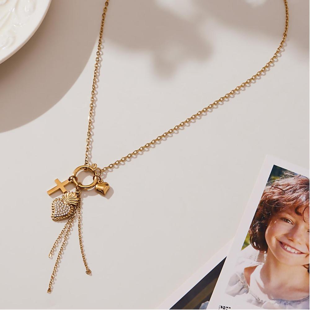 Collier Pendentif Femme En Acier Inoxydable Doré, Orné D'Un Zircon Et D'Un Pompon En Forme De Cœur Image5