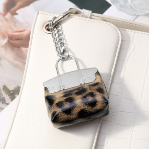 1 Pièce De Breloques De Sac Pour Femme En Cuir Imprimé Léopard h5 Image4