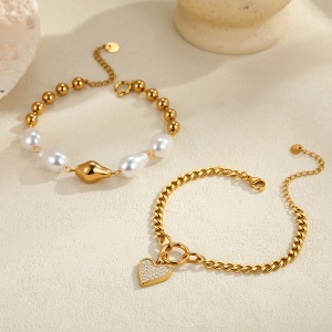 Ensemble De Bracelets Pour Femmes, Composé D'Une Chaîne En Acier Inoxydable Imperméable En Forme De Cœur Simple Et Irrégulière. h5 Image2