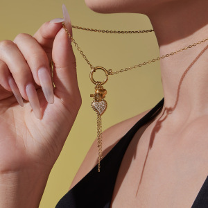 Collier Pendentif Femme En Acier Inoxydable Doré, Orné D'Un Zircon Et D'Un Pompon En Forme De Cœur h5 Image4