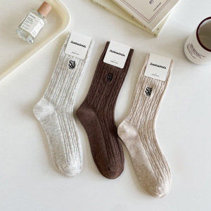 1 Paire De Chaussettes Mi-Mollet En Pur Coton Avec Lettres Brodées Pour Femme h5 Image4