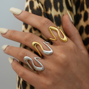 Bague Femme Simple, Forme Irrégulière, Acier Inoxydable, Couleur Or, Étanche h5 Image4