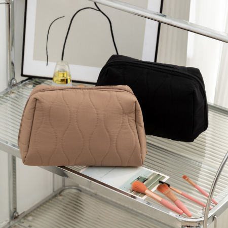 1 trousse de maquillage en coton de couleur unie 2