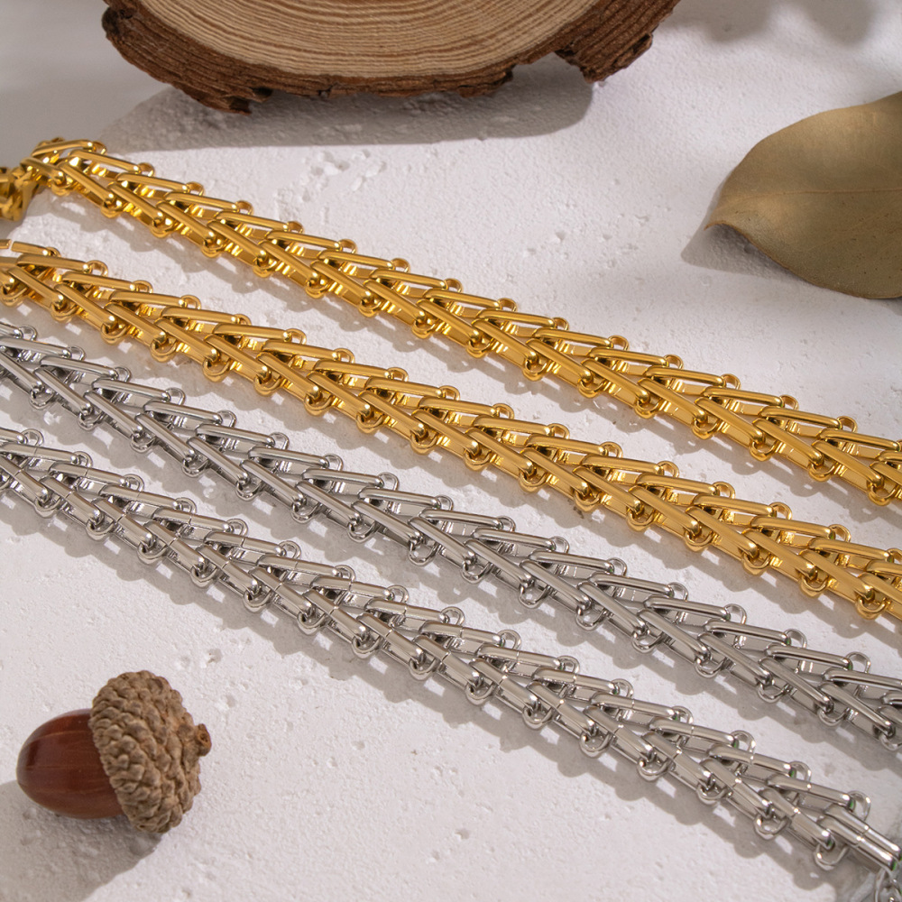 Ensemble Collier Décontracté En Acier Inoxydable Imperméable Couleur Or Image2