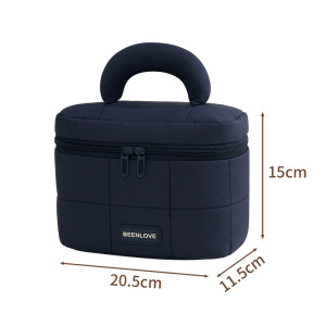 1 Trousse De Maquillage Bouffante De Couleur Unie h5 