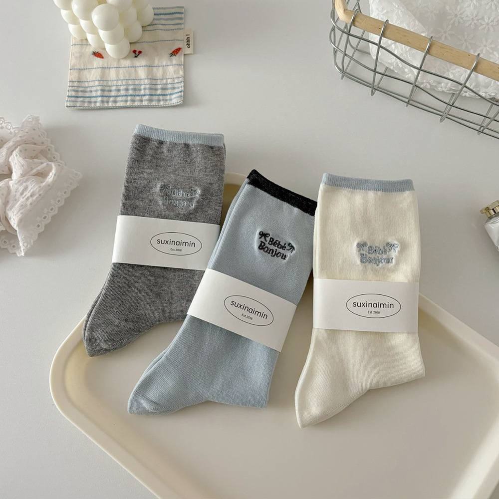 1 Paire De Chaussettes Mi-Mollet En Pur Coton Avec Lettres Brodées Pour Femme Image3