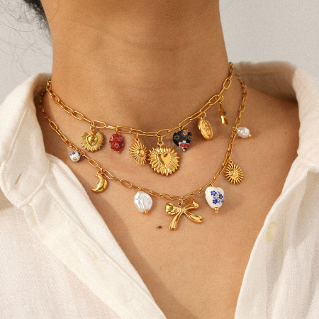 Collier pendentif rétro en forme de cœur, en acier inoxydable étanche, couleur or
