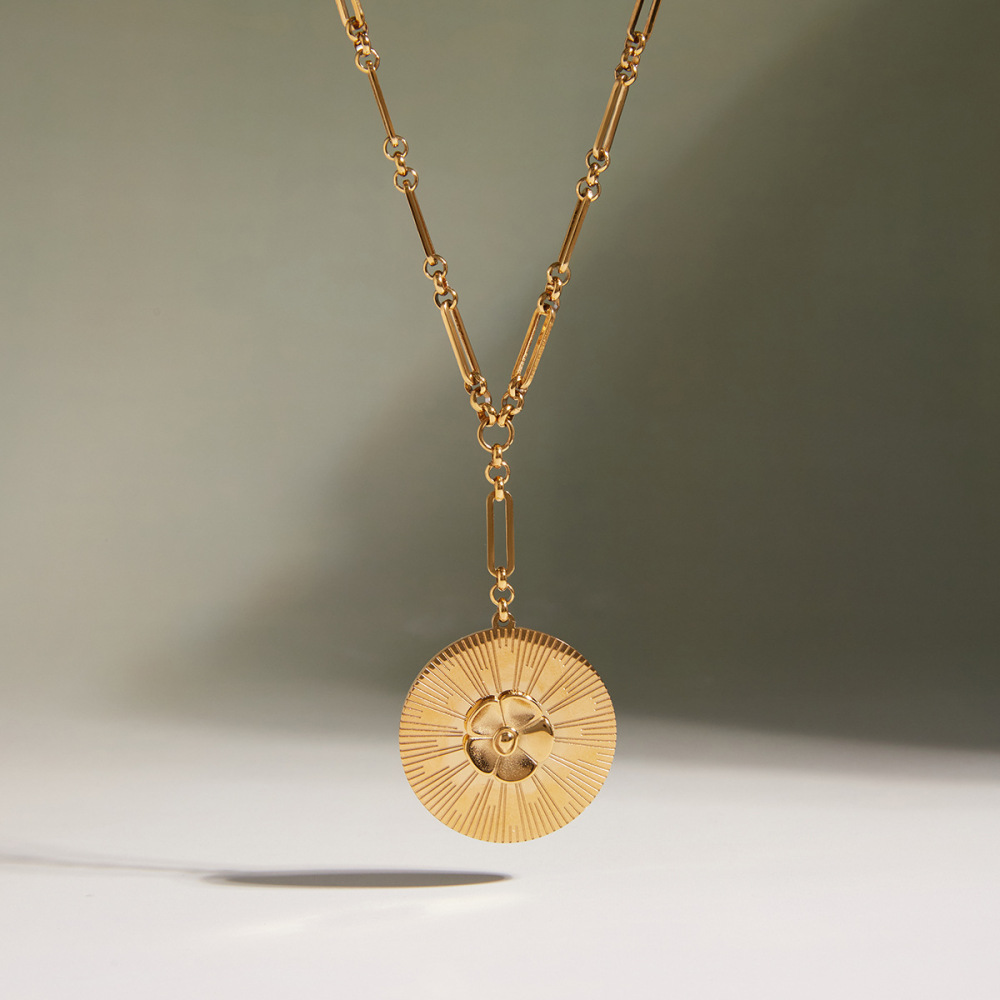 Collier Pendentif Élégant Pour Femme, En Acier Inoxydable Doré, Motif Camélia, 1 Pièce Image5